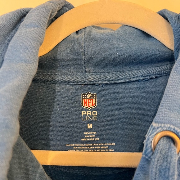 NFL Lions sweater - Picture 2 of 4